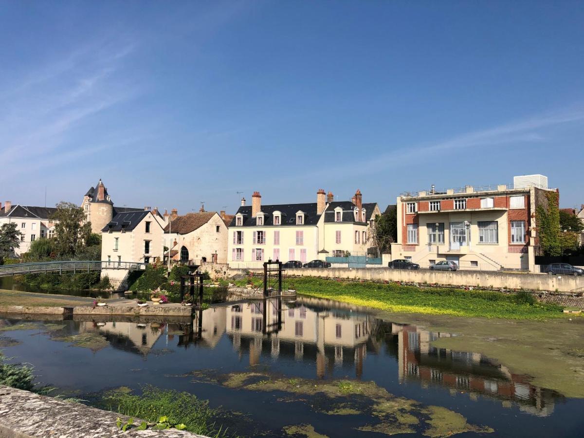 La Porte Aux Dames Romorantin-Lanthenay Exterior photo